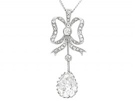 platinum pear cut diamond pendant