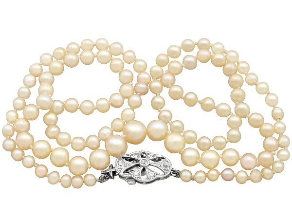 Cultured Pearl Necklace with Clasp