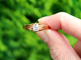 Yellow Gold Solitaire Outside