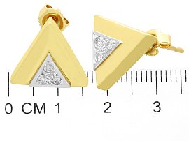 Triangular Diamond Earrings measurement