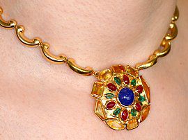Gemstone Necklace in Gold Wearing Neck