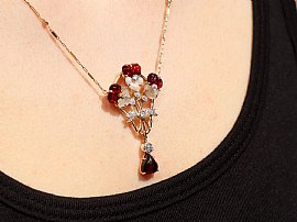 Garnet Pendant in Gold with Moonstone