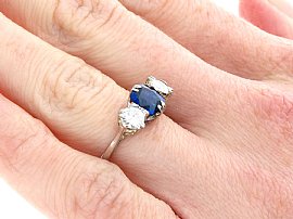 Sapphire Trilogy on the Finger