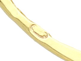 Flower Diamond Earrings in Yellow Gold Hallmark