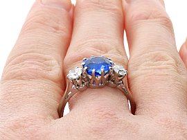 Sapphire and Diamond Ring in White Gold on the Finger