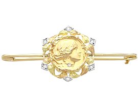 Edwardian Art Nouveau Diamond Bar Brooch in 21ct Yellow Gold
