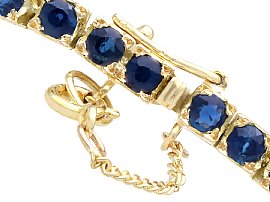 Sapphire tennis bracelet in gold