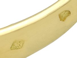 Fan Shaped Diamond Ring Hallmarks