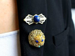 lapis lazuli brooches wearing