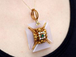 emerald agate pearl pendant wearing