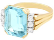 10 Carat Aquamarine Ring in Yellow Gold with diamonds