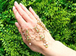 Belle Epoque Peridot Necklace in Yellow Gold outside