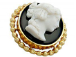 Cameo Pearl Pendant 3/4 view