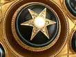 Agate Brooch in Gold
