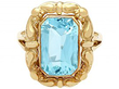 Antique Gold Aquamarine Ring in yellow gold