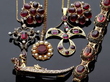 garnet jewellery items