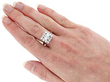Diamond ring wearing