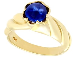 sapphire and yellow gold ring