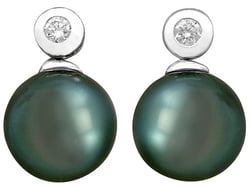 black pearl earrings