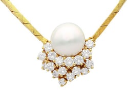 Pearl & Diamond Pendant Necklace