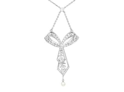 Single Pearl and Diamond Necklace