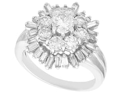 18k White Gold Diamond Cluster Ring