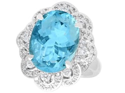 18k White Gold Aquamarine Ring