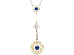 Edwardian Sapphire Pendant Necklace in Gold