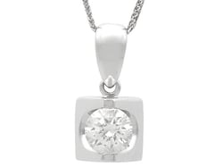 1 Carat Diamond Solitaire Pendant for Sale