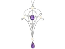 Art Nouveau Amethyst Pendant with Pearls