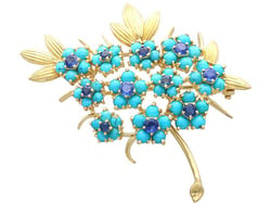 Turquoise Flower Brooch with Sapphires in Gold