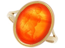 Antique Carved Agate Intaglio Ring in Gold
