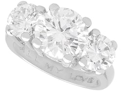 Vintage 3 Stone Diamond Ring in Platinum