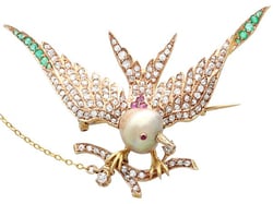 Victorian Gemstone Bird Brooch in Gold