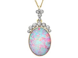 Edwardian Opal Pendant in Yellow Gold
