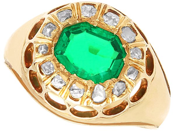 Antique Gold and Emerald Ring