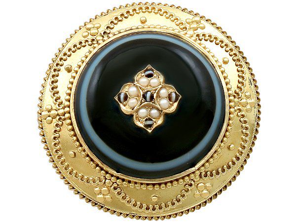 Victorian Agate Brooch
