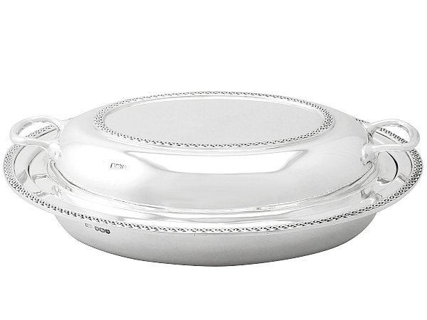 Silver EntrÃ©e Dish in 925 Sterling Standard