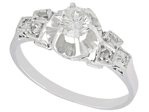 1920s Platinum Diamond Ring