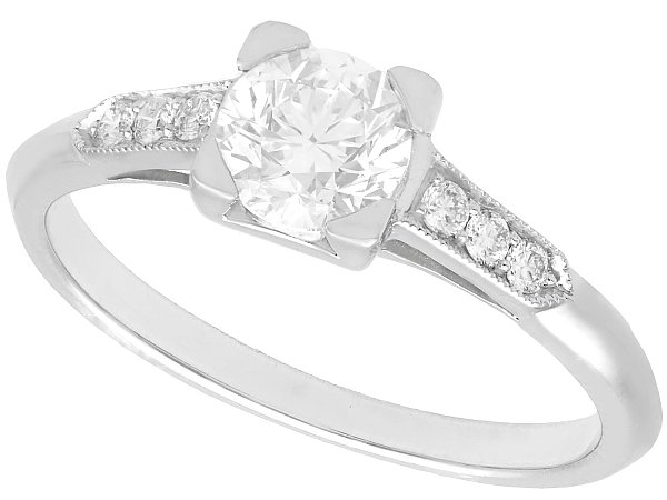 claw set engagement ring
