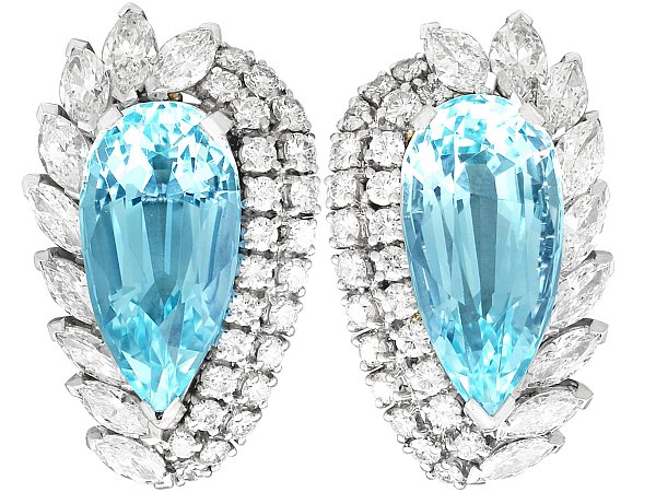 Aquamarine Earrings in White Gold