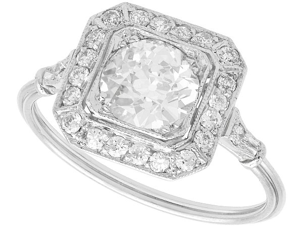 Halo Diamond Ring Platinum