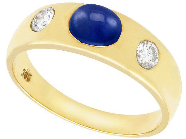 vintage cabochon sapphire ring