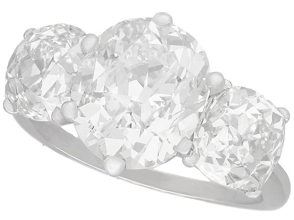 Three Stone Diamond Ring in White Gold 