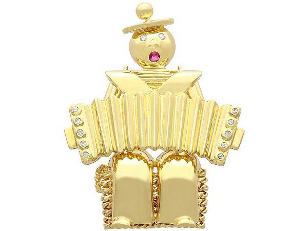 Vintage Gold Accordion Brooch