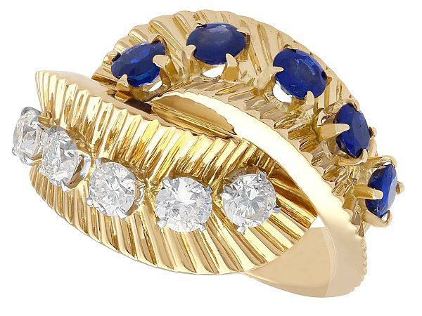 Van Cleef and Arpels Gold Sapphire Ring