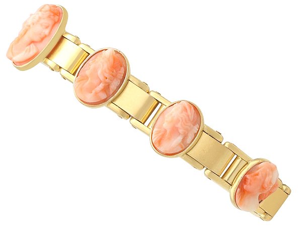 Hardstone Bracelet in Gold