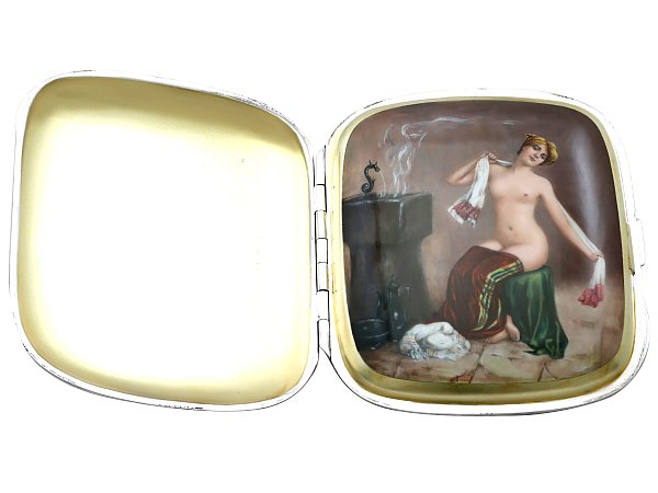 Hot Enamel Cigarette Case