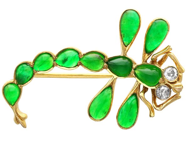 Chrysoprase Dragonfly Brooch in Gold