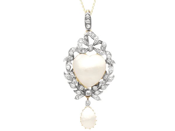 Blister Pearl Pendant in Gold